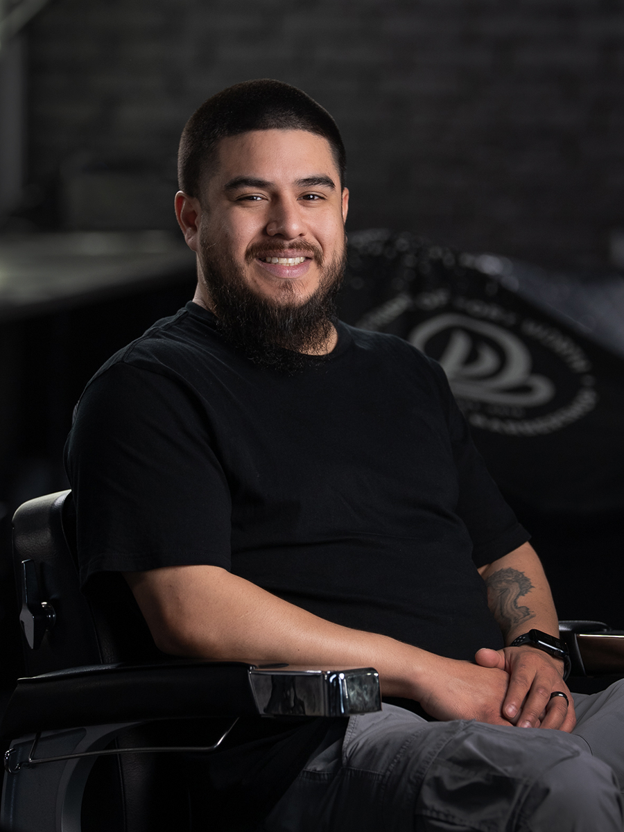 Juan - Barber at District Barbershop Alliance